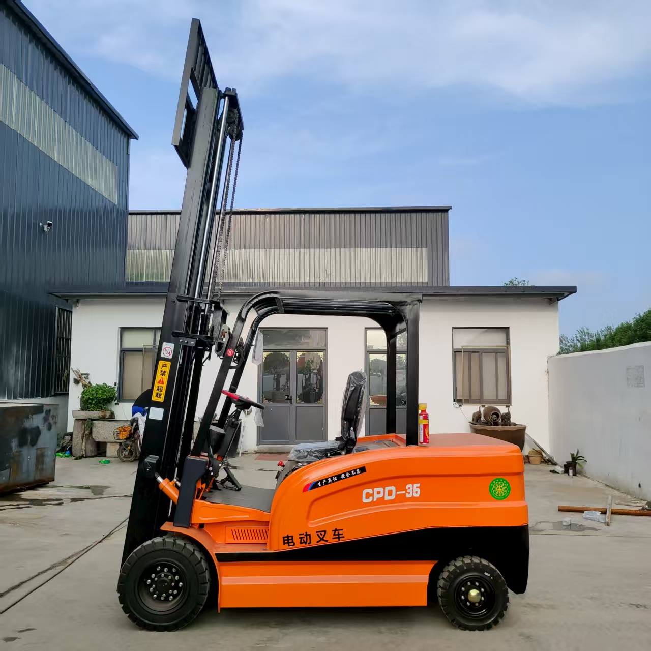 Electric Forklift Pallet Stack - Heavy Equipment Tires ulasan dan harga
